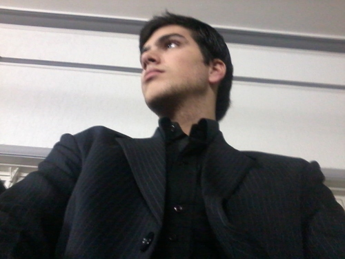 sou estudante de Farmácia Generalista, e gosto de Violão Clássico.