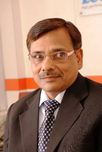 An IT professional with over 4 decade working in large corporates as IT Head / Group CIO.