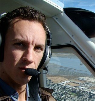 S African Brit in US. Work: Apple, Inc. Fun: Pilot, Time series, Cycling/Rowing, Urban Farming