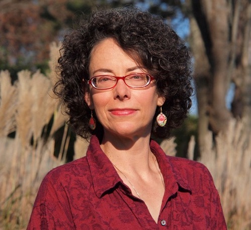 Author of books that help people cope with #toxicfamily members and #workplace #bullying.
#anxiety and #depression #recovery