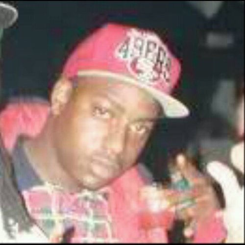 SeddMiley's profile picture. section 8 Hud nigga str8 up.