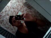 Lindo, perfeito, extrovertido, alegre, engraçado entre outros......para saber mais é só Follow!!!!