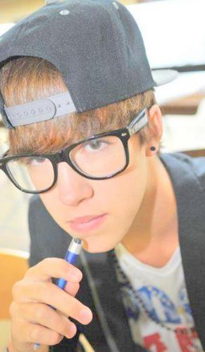 Propriietaria :@Manda_Fainellys ... Criado dia = 23/06/2012... @ChrisBiebersosi I love yoou 3 ...Chris Voce sabe que quando precisar nós estaremos aqui.Te Amo