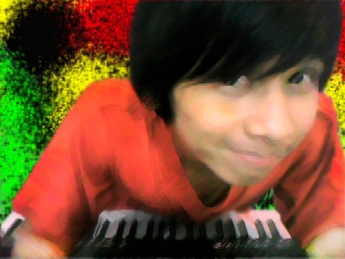 i'm a CHRISTIAN; musician; dancer; computer geek; short film maker/editor; and others.. HAHA!! :)