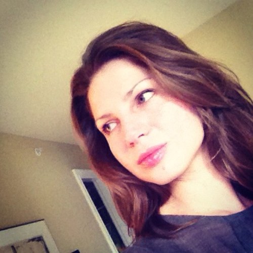 AnnaSzul's profile picture. Community loving feminist, single mom and visual artist living on Salt Spring Island.