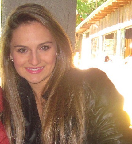 não precisa ser perfeito.. precisa apenas te fazer felizz!