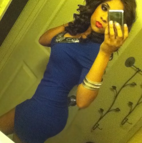 Karolacoss's profile picture. 