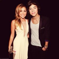 Harry fucking Styles (@1dsmilerforever) 's Twitter Profile