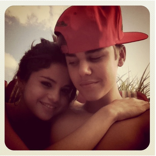Justin Bieber is my everything !
#BELIEVE