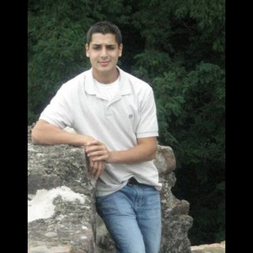 robertkroungold's profile picture. 