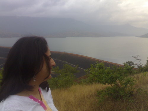 Youtuber, Blogger, Hobby Photographer Traveller, Nature Lover , likes Indian History, gardening and watching Tv