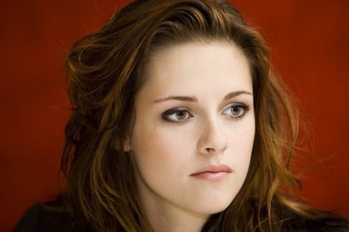 Hi guys :)) Kristen Stewart is my idol!!!! #KStew.
Gymnast, swimmer, twihard, student!