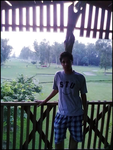 A cool guy with thousand of dreams in his life....