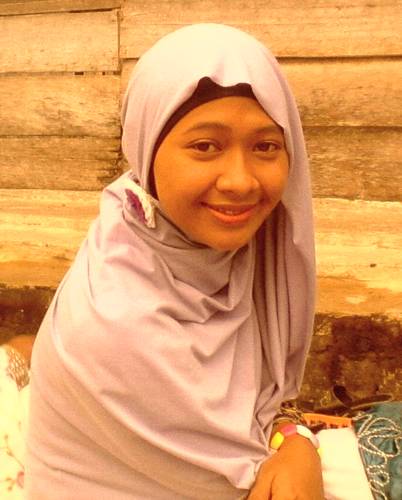 desti_javagirl's profile picture. 