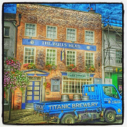 The Titanic Brewery Tap providing quality ales, ciders and Continental ales to the Mother Town. West Midlands Regional Cider Pub 2012. Oh, and Bar Billiards! :D
