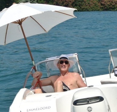 Live the life you live, and make the best of it.
Emmeloord, friends & fun,  Flevo Boys, golf