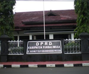 UnOfficial I Mencoba Mengabarkan Aktifitas DPRD Purbalingga