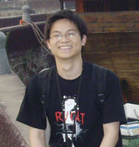 sevensmall's profile picture. 我是一個書生，百無一用的那種。我熱愛生活，我愛我的妻子，以及我的親人朋友。