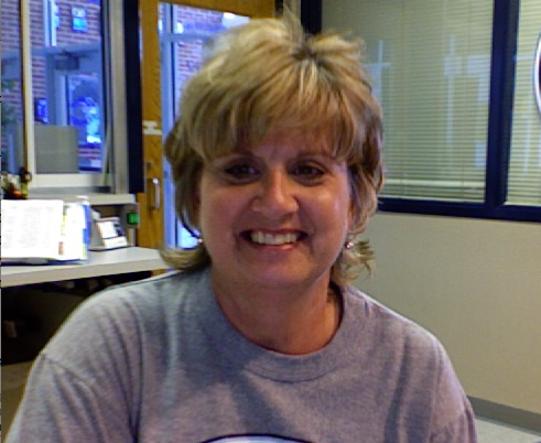 gnikaliehs's profile picture. 