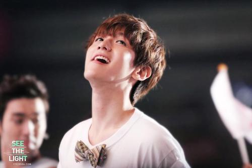 อันยองครับ ผมหมาน้อยแบคฮยอน จาก EXO-K ผมทั้งใจดีและน่ารัก ถึงจะชอบหายตัวไปบ่อยๆแต่ก็รักฟลว.ทุกคนนะครับ อิอิ แฟมผม #_AQBTH