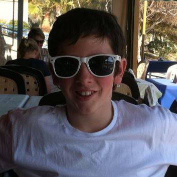 Olly_balmer's profile picture. Follow me and ill follow back :D