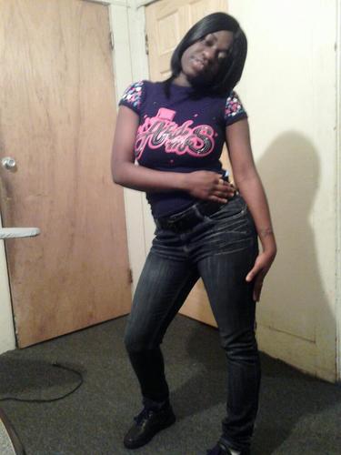 WHO IS SHE??? SHE SO HONEST WERE SHE FROM???? THAT ONE CITY IS SHE SINGLE???? HELL YEA YOU KNOW WHAT SHE LIKE DOING??? JUST DOING HER