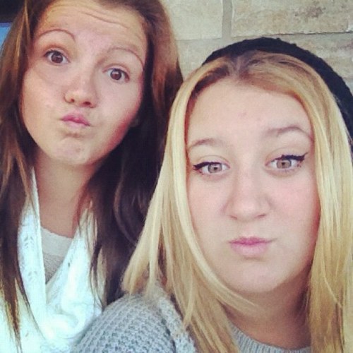 maude_stgermain's profile picture. #Sheerios #Directioner #PartyRocker #YTFers ...actuly im a lot of things i could be a lion and a unicorn too