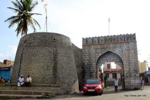 Jath is a town in Sangli district ( Maharashtra state - India ) . visit http://t.co/egkEqWZevW for more information about Jath