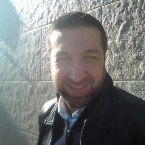 abderhalouane's profile picture. 