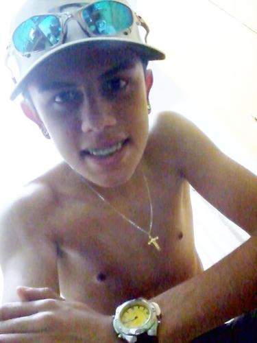 sou feio nao négo , fico bunito quando dér !
