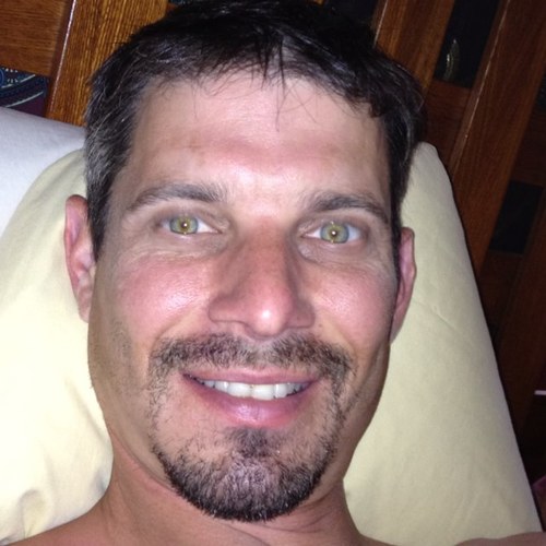 bobbysdream8's profile picture. 