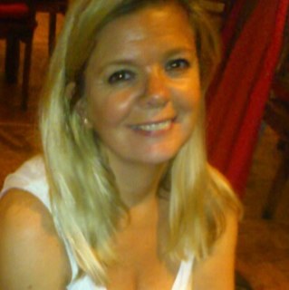 HelenHendessi's profile picture. I love all things Latin - music, dance, art, film, literature, sport .... you name it. Oh and also chocolate, the food of the gods!