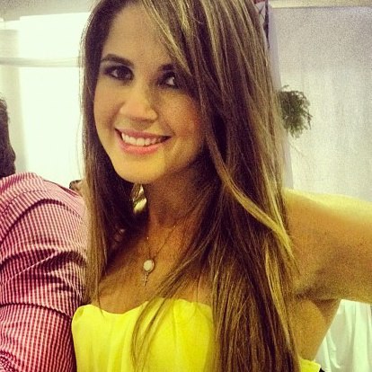 FISIOTERAPEUTA, ESP. DERMATO-FUNCIONAL E TRAUMATO-ORTOPEDIA, EMPREENDEDORA, HUMANISTA, PRÁTICA, MINIMALISTA, TRADICIONAL E EM CONSTANTE APRENDIZADO. amoosmeus*