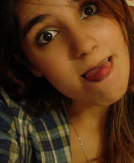 Brasileira, Corinthianas, feia mais legal ! :3