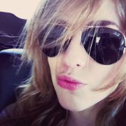 TeAmo @Sophia_Abrahao quando olho vc tudo penso nada falo Padrinho: @ViciadooNaMel Since:10/08/12
