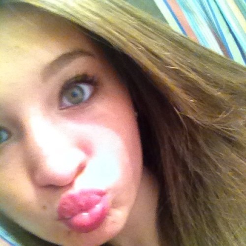 TributeKelsey's profile picture. tribute at heart, yo. ✌✌✌