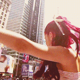 Pessoas que são Fãs da @ArianaGrande ! 
Siga, isso provará que você é Fã mesmo !!!
Obrigada !!!