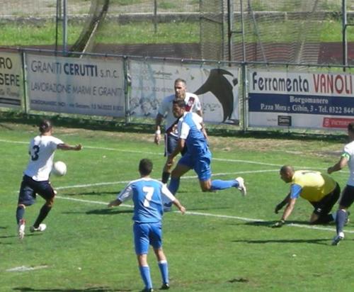 Borgomanero calcio ufficiale. Squadra di calcio dilettantistica militante nel campionato di Serie D girone B