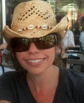 honey_bee1973's profile picture. 