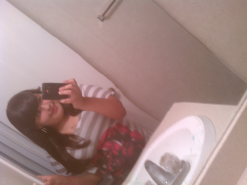 17 ¦ Parties hard, drinks, smokes ¦Aquarius ¦ & im a hella lot of fun ¦