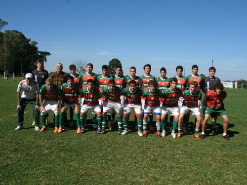Centro de Treinamento de Futebol Farroupilha. Disputa o Sub-17 em parceria com o Brasil de Farroupilha