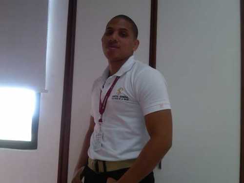 Licenciado en psicología. Amante del amor de Dios, la familia y la naturaleza!