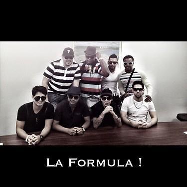 Pikiin's profile picture. Promotor De Musica Urbana: Reggaeton & Hip Hop, #Webs: http://t.co/4fLou0c7MX & Mas! #YOUNGMONEY #YMCMB // #TheChance