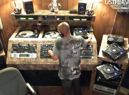 Keepin House Music Alive