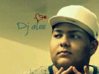 Soon18!! :) .in a relationship i like . Football. .  music :,eminem,rihanna, justin beiber, i follow everyone back. only u can Just ask !! :D
