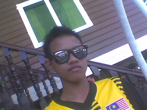 S@l@M.... My N@m3 @2!q..U c@N FoLLoW M3 @Nyt!M3.....^_^