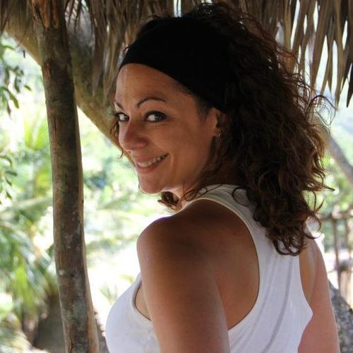 Sueña lo que quieras soñar... sé lo que quieras ser... ve a donde quieras ir..... porque sólo tienes una vida y una oportunidad para hacerlo.