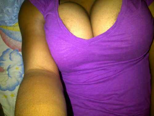 FreakOfThaNight's profile picture. #TeamFreaks #TeamLesbian #TeamBi #TeamTitties(●Y●) #TeamLongDick