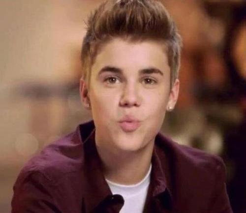 Poder vivir la experiencia de ser Belieber es una de las pocas cosas en la vida que realmente te pueden hacer feliz y sonreír.
@JustinBieber Believe In You.