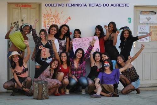 Coletivo Feminista Tietas do Agreste. Feministas se movendo pro mundo mudar.